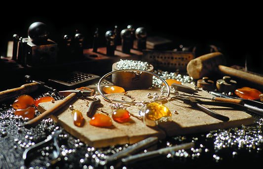 Comment Entretenir son Bracelet en Pierres Naturelles ? Guide Complet